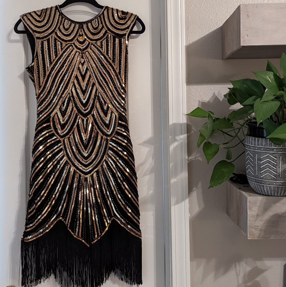 1920s Gatsby Dress size XS comes with accessories!